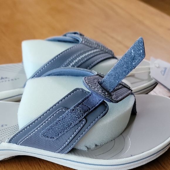Women's Clarks Cloudsteppers Brinkley Jazz Sandals, Blue/Gray, Size 6, NWT - Picture 16 of 16